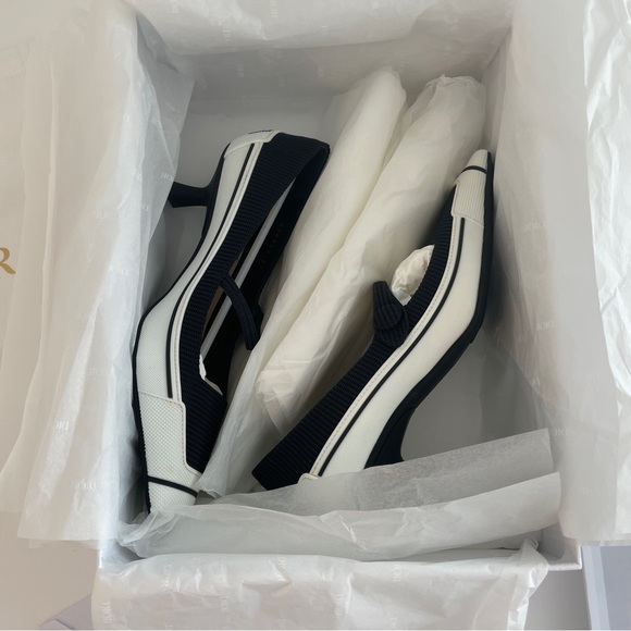 Christian Dior D-Motion pumps - Picture 7 of 14